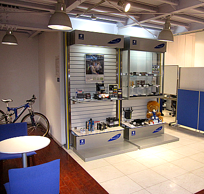 プジョー・ブティック　リニューアル