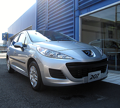 新しい展示車　仲間入り