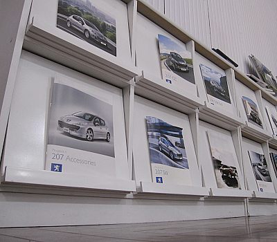 最新でないモデル