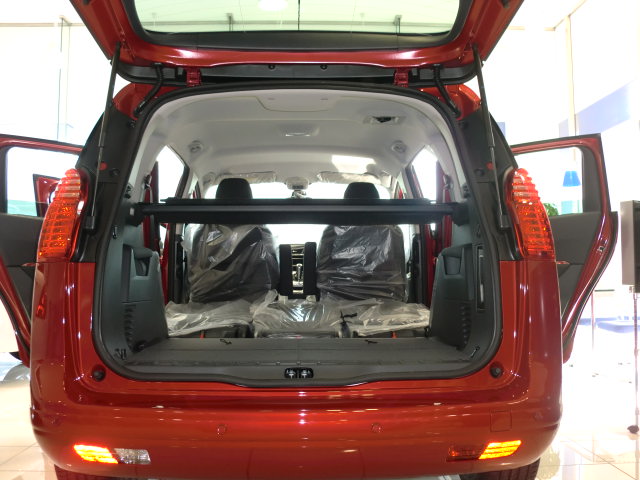 PEUGEOT SPRING COLLECTION ♪