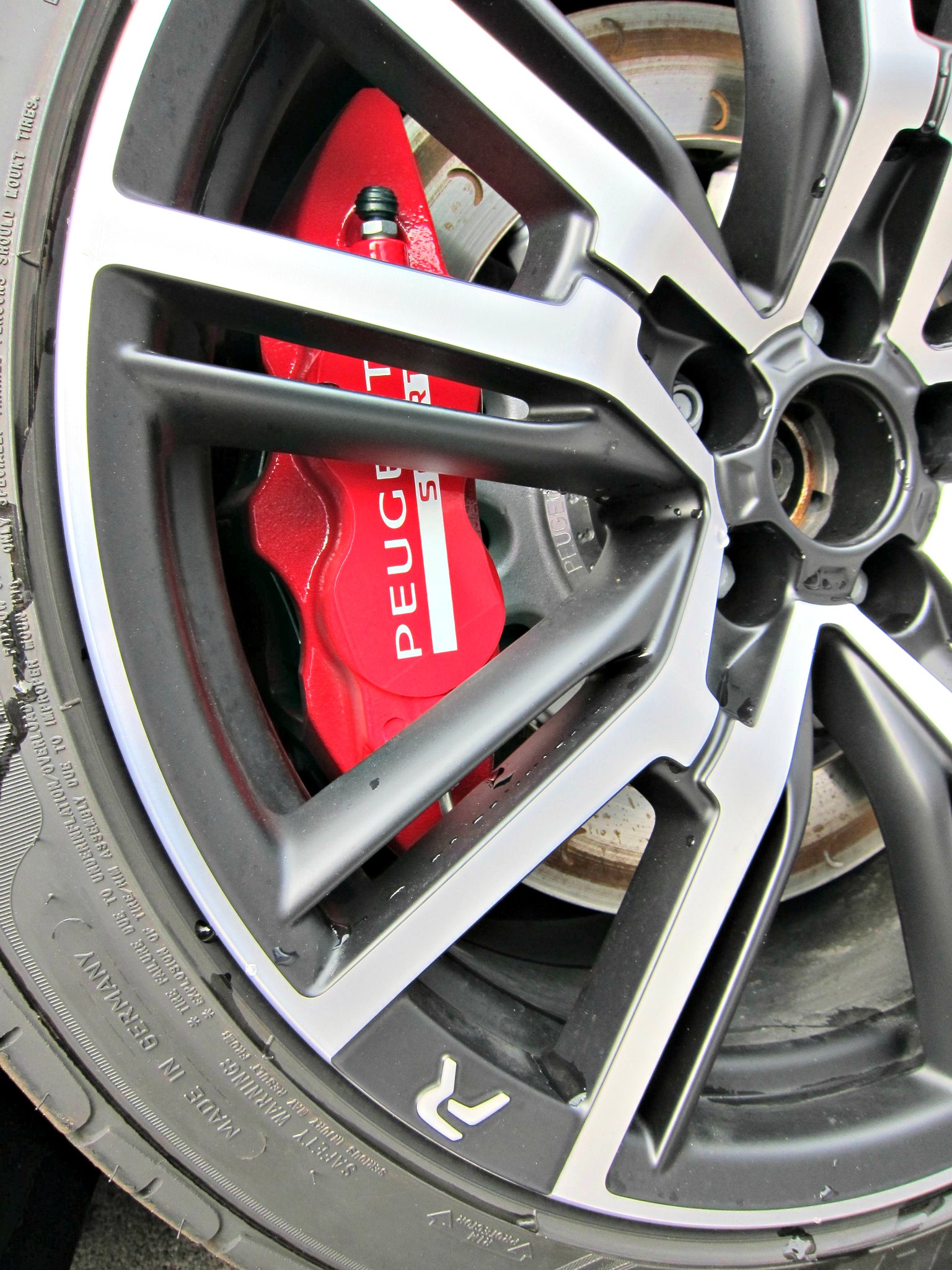 PEUGEOT最強の”Ｒ”