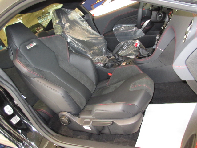 RCZ-R登場！！