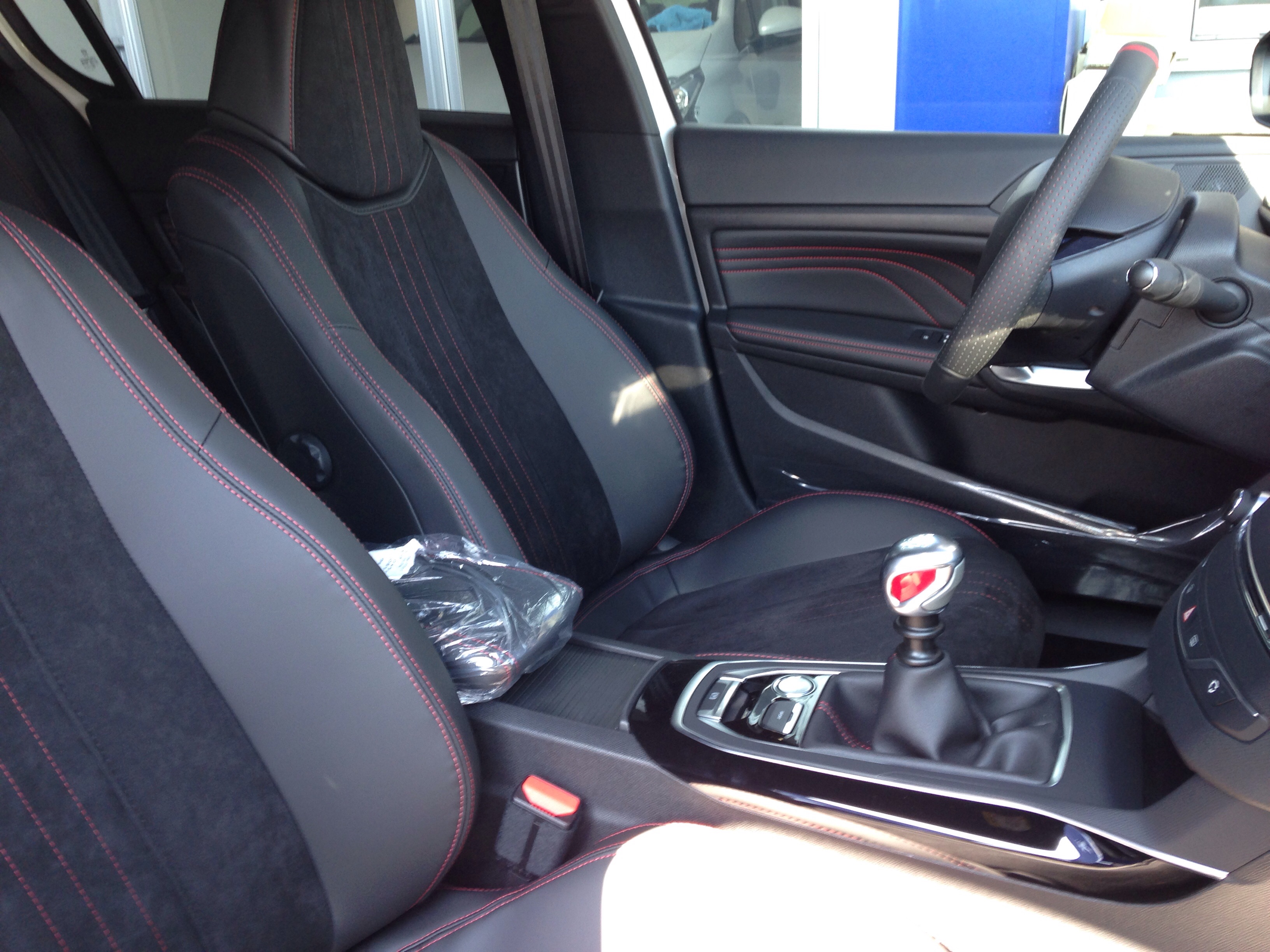 2008クロスシティ6AT＆308GTI　入庫！！