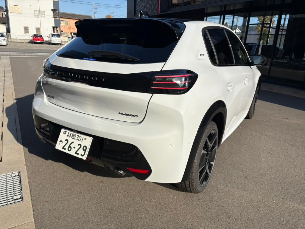 NEW208 HYBRID デビューフェア