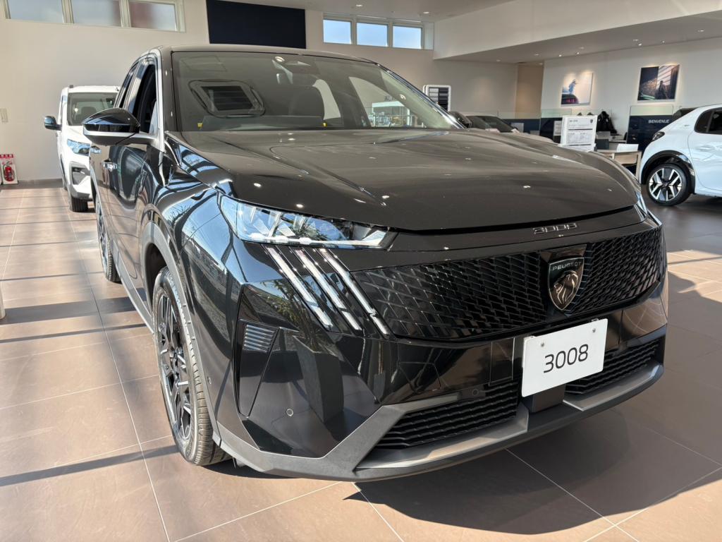 【特別仕様車】3008Black Edition