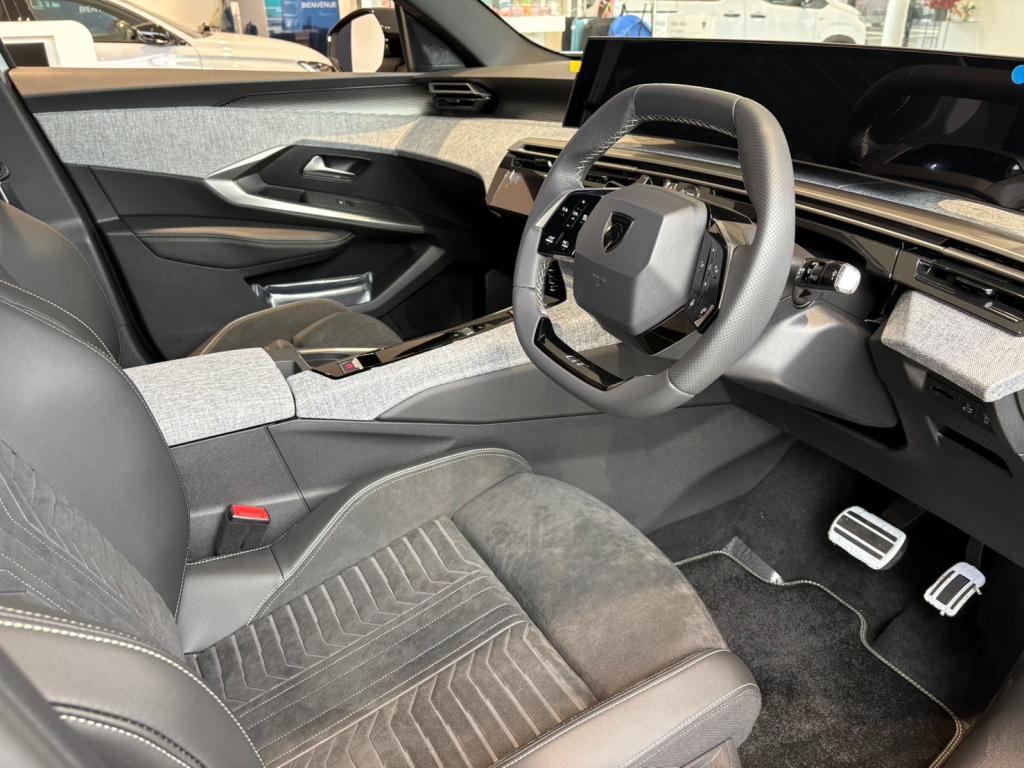 【2025-2026日本カー･オブ･ザ･イヤー】デザイン部門　2位を受賞！！